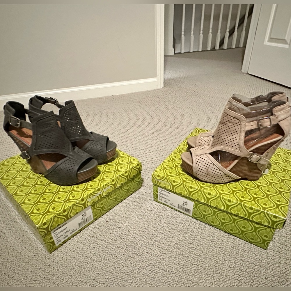 Lot Gianni Bini Platform Wedge Sandals “Cassie” Naval Gray Sierra Tan Womens 8